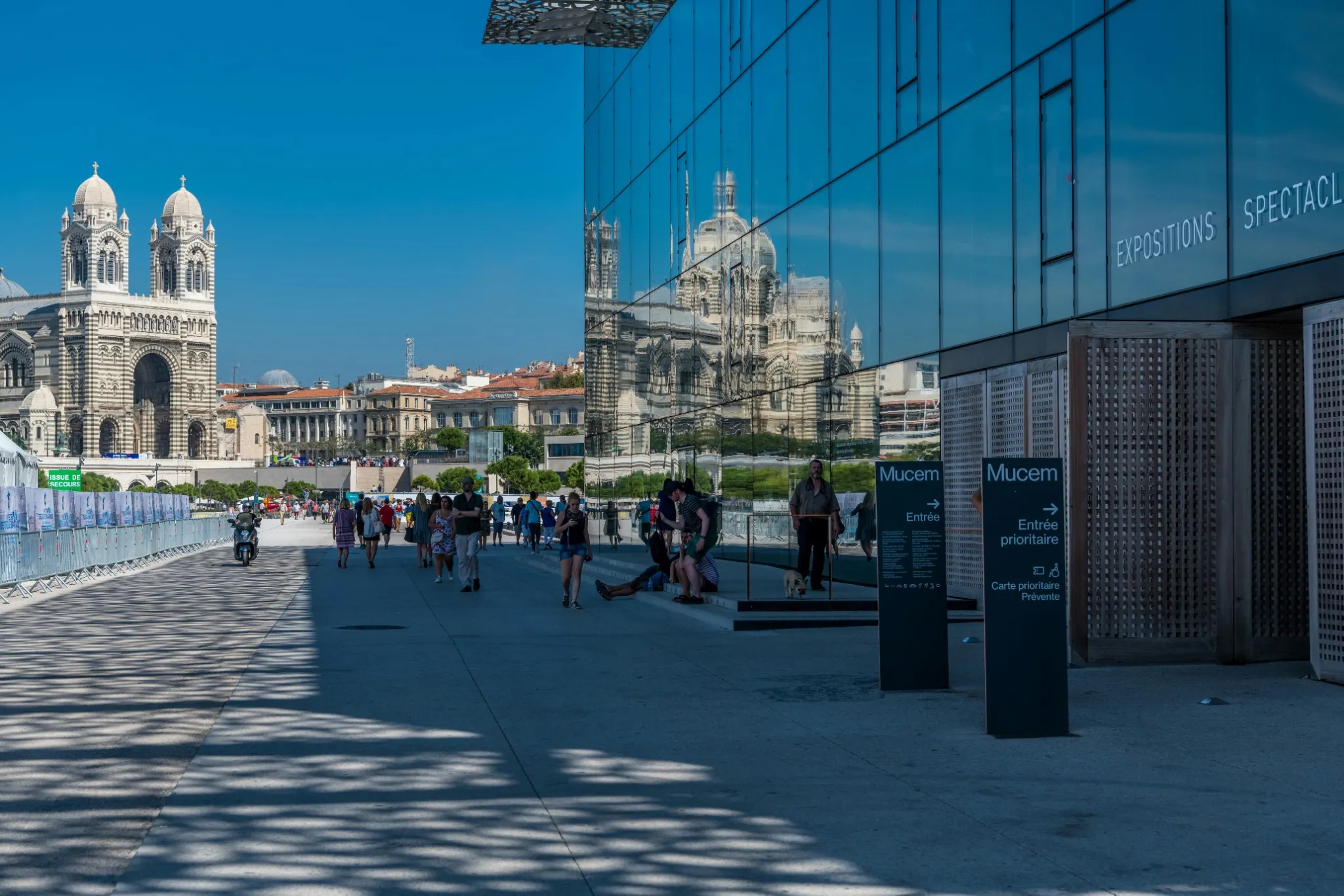 Part 2 - Marseille and it secrets at one click from you